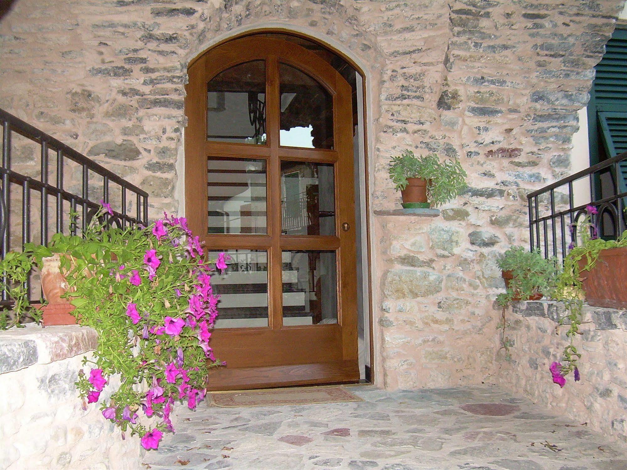 La Meridiana Casale Пиньоне Екстериор снимка